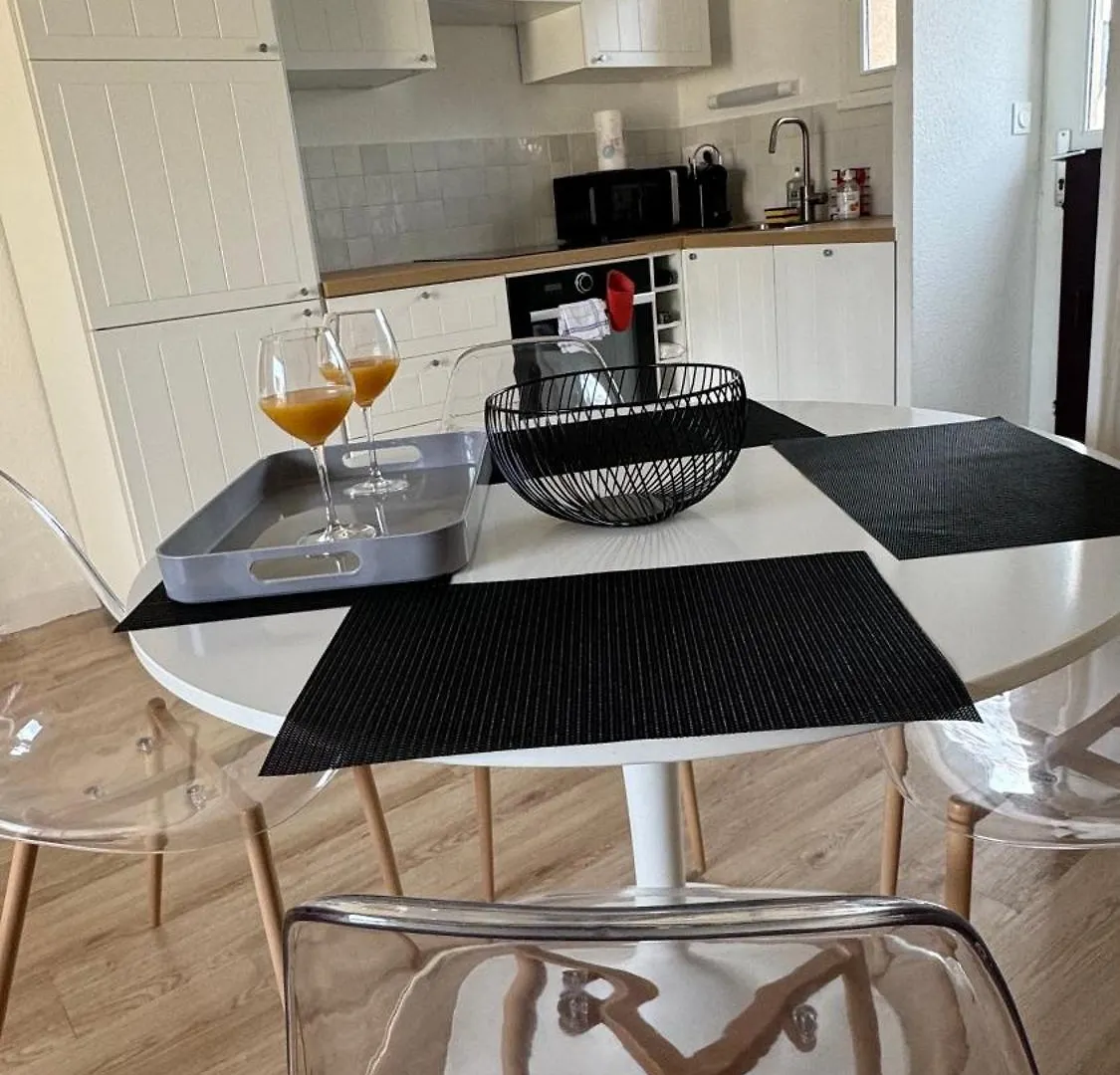 Bel Appartement Saint-Malo La Varde Apartment